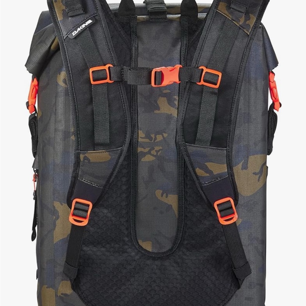 Dakine Cyclone Waterproof Backpack - Picture 2 of 4